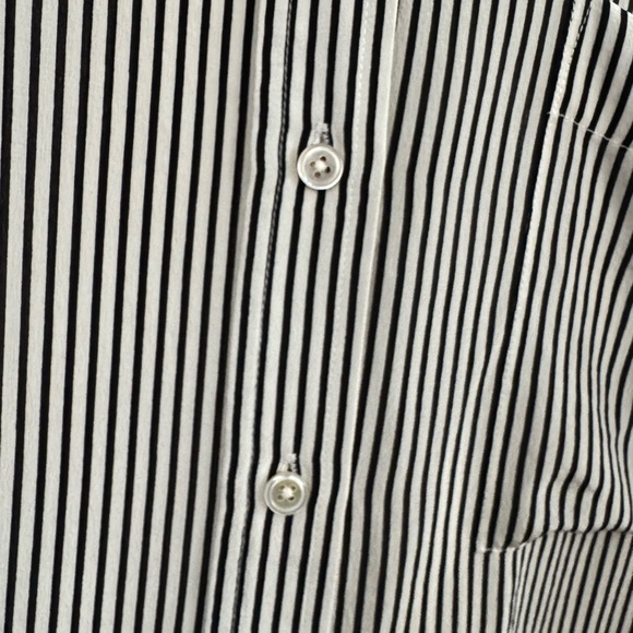 Everlane Black and White Silk Button Down Shirt - Picture 3 of 6
